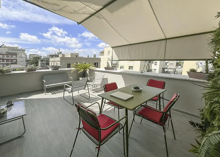 Attico Urbano Terrazza Su Metro A Cornelia Appartement Rome